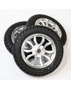 Vinterhjul Med Fälg Friktion Leijona 1300