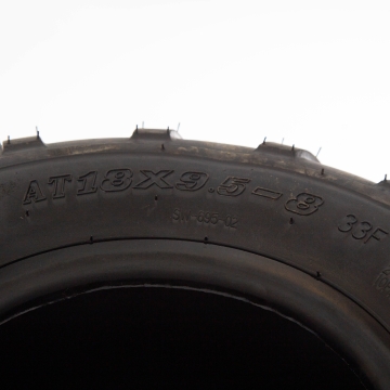 Däck 18x9.5-8 33F TL